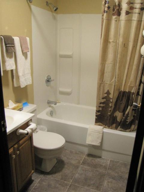 Bear Country Inn And Suites Mountain View Екстер'єр фото